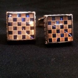 Square shape cufflinks