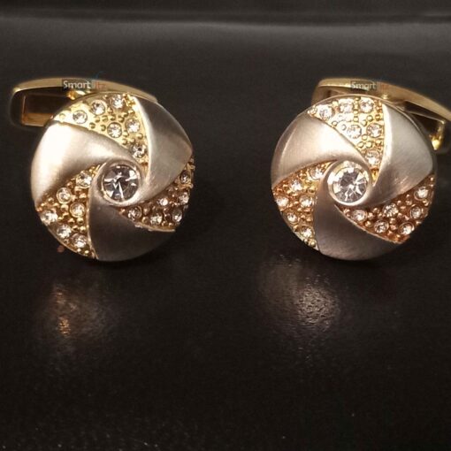 High Quality Cufflinks stud for men in Golden Color